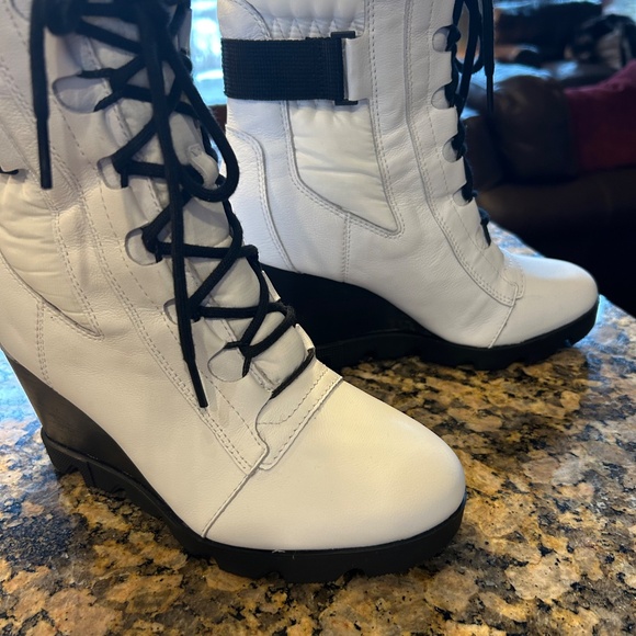 Sorel Joan Uptown mid lace wedge boot - Picture 3 of 16